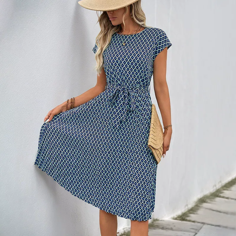 Geometric Print Short Sleeve Dress Minimalist Style Round Neck Comfortable Fabric Perfect for Ca