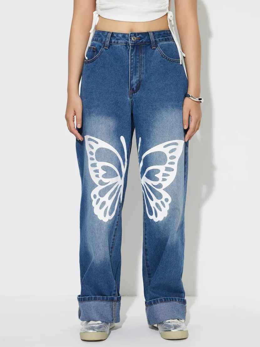 High Waisted Straight Leg Jeans Vintage Style Casual Fit Comfortable Fabric Perfect for Everyday