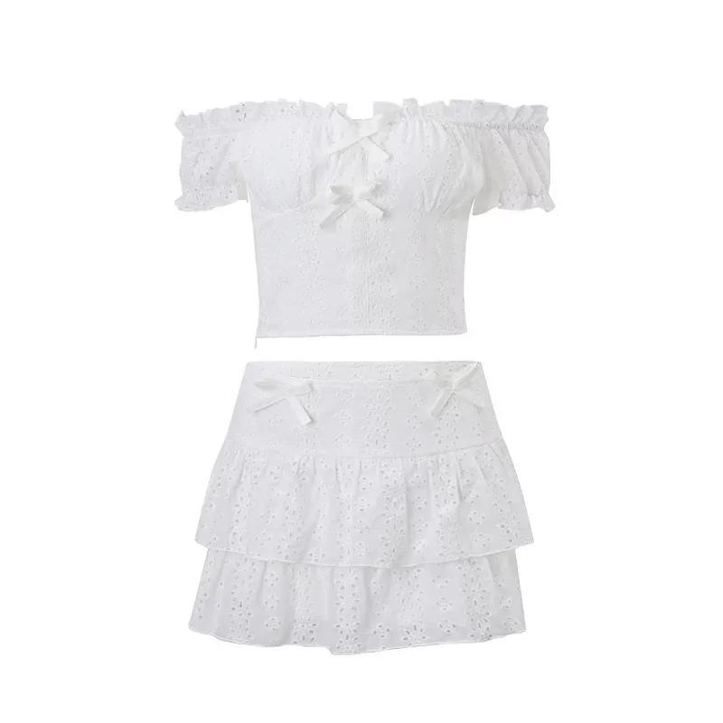 French Style Sweet Puff Sleeve Top and Ruffled Hem Skirt Set Winter Collection Elegant Casual We