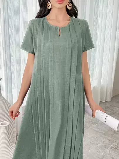 Al Najma Women s Solid Color Minimalist Everyday Short Sleev